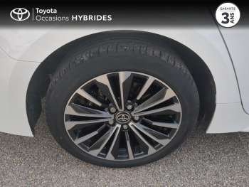 Photo 16 du bon plan TOYOTA Corolla Touring Spt 1.8 140ch Design MY25 occasion à 28200 €