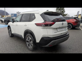 Photo 8 du bon plan NISSAN X-Trail e-4orce 213ch N-Connecta 7 places occasion à 29990 €