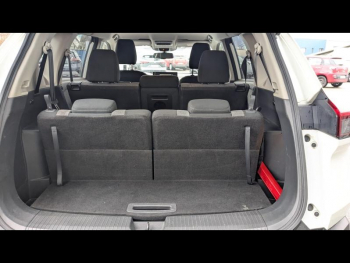 Photo 11 du bon plan NISSAN X-Trail e-4orce 213ch N-Connecta 7 places occasion à 29990 €