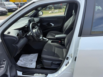 Photo 14 du bon plan TOYOTA Yaris Cross 116h Design MY22 occasion à 20066 €