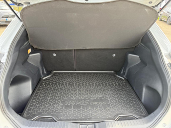 Photo 16 du bon plan TOYOTA Yaris Cross 116h Design MY22 occasion à 20066 €